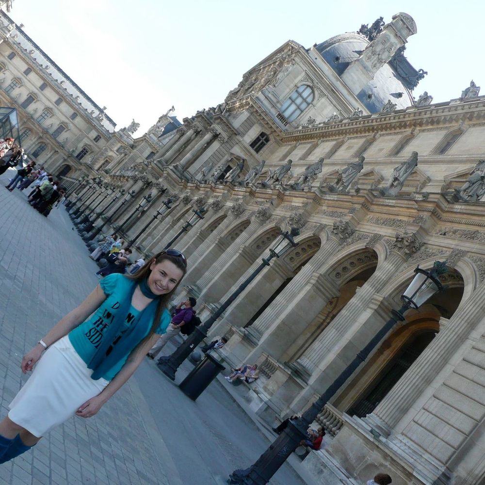 Meet your Posher, Лилия